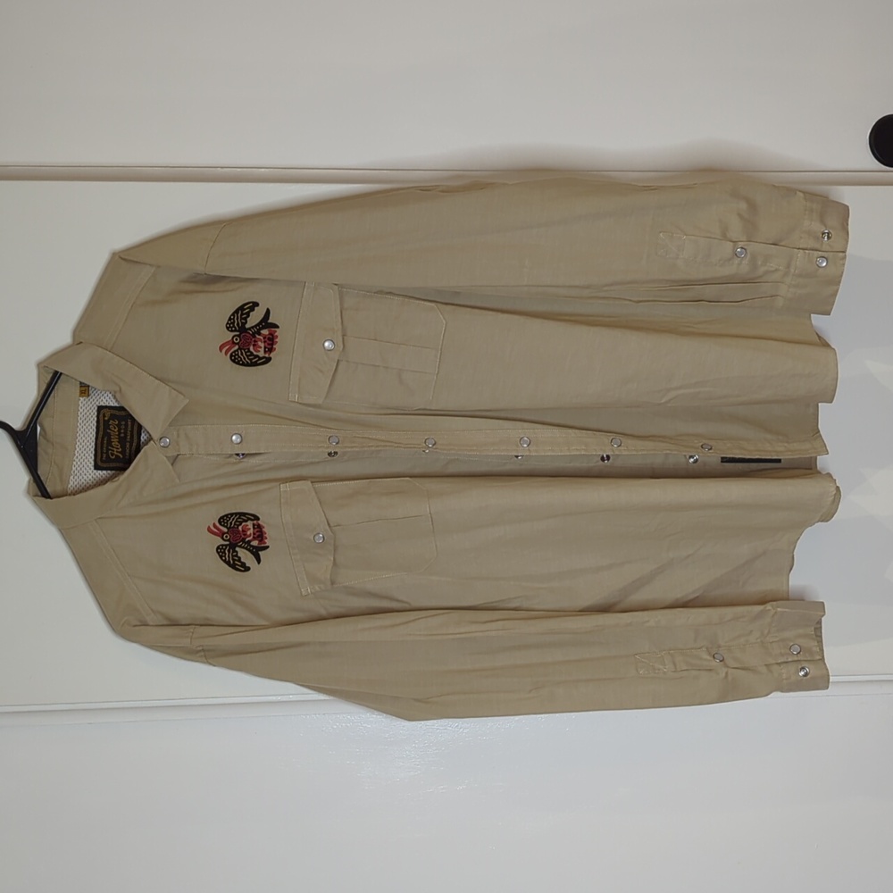Howler pearl snap button up - new